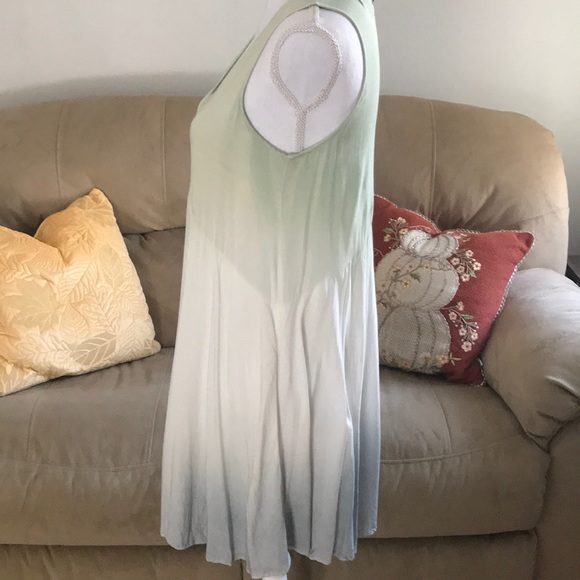 She & Sky Dress size small - Picture 7 of 8